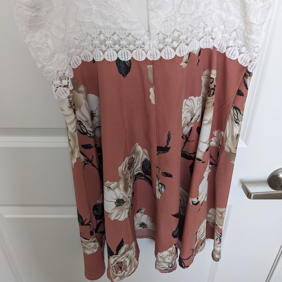 Floral Print Lace Dress from Cupshe, Size Large- Never worn. - Picture 2 of 5